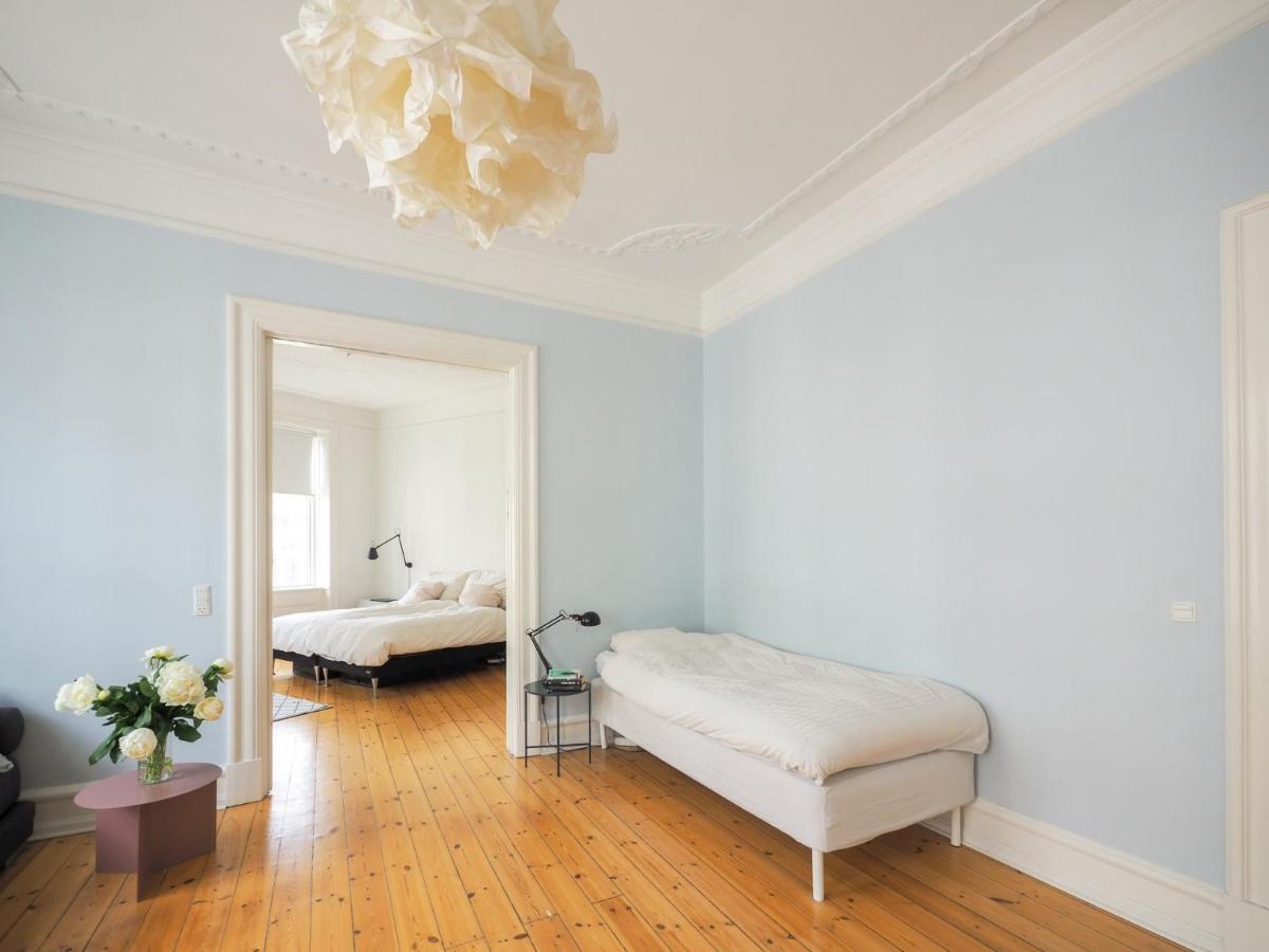Spacious In The Heart Of Huoneisto