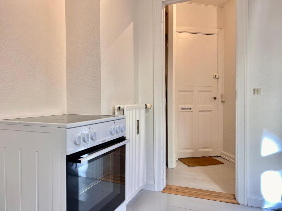 Two Bedroom In Copenhagen, Brohusgade 16, *