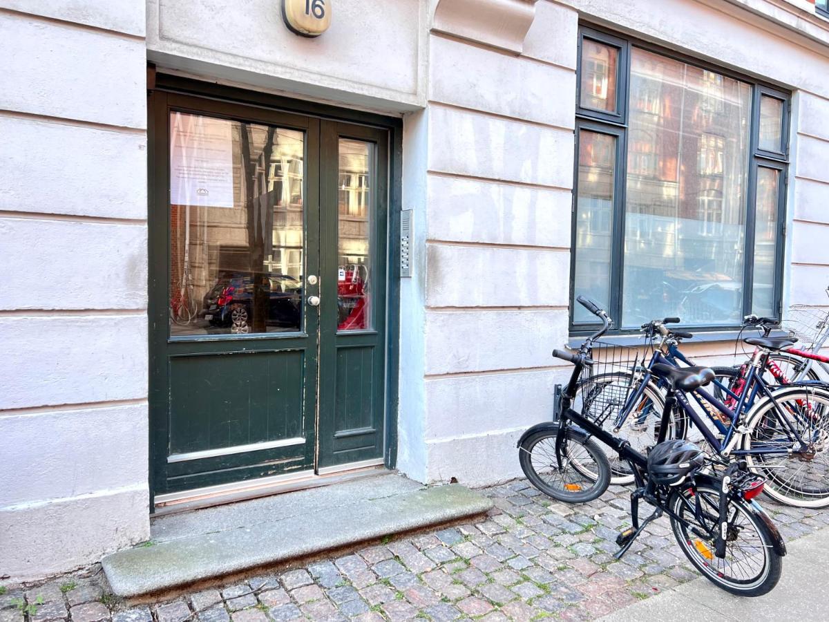 Two Bedroom In Copenhagen, Brohusgade 16,