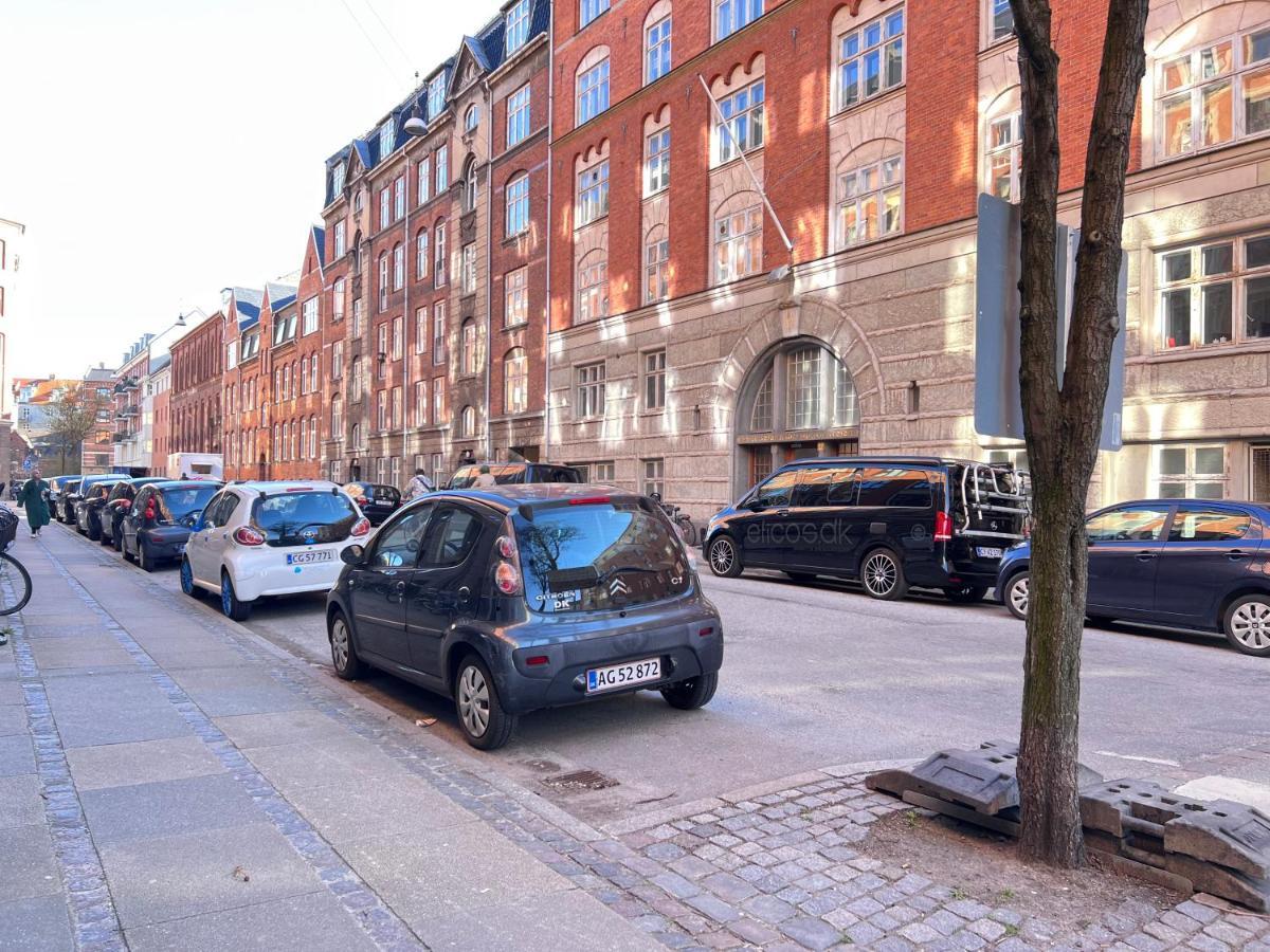 Two Bedroom In Copenhagen, Brohusgade 16, *