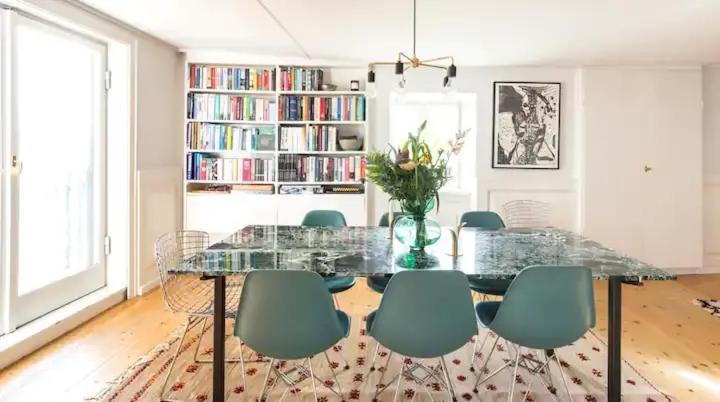 Beautiful Duplex Flat By Rosenborg Castle * Kopenhagen