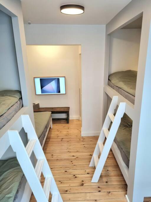 Appartement Hotellos *