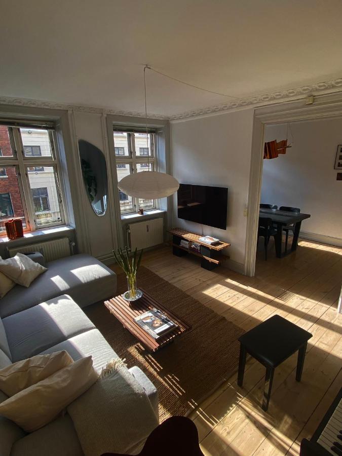 Indre Taet Ved Hovedbanegarden.