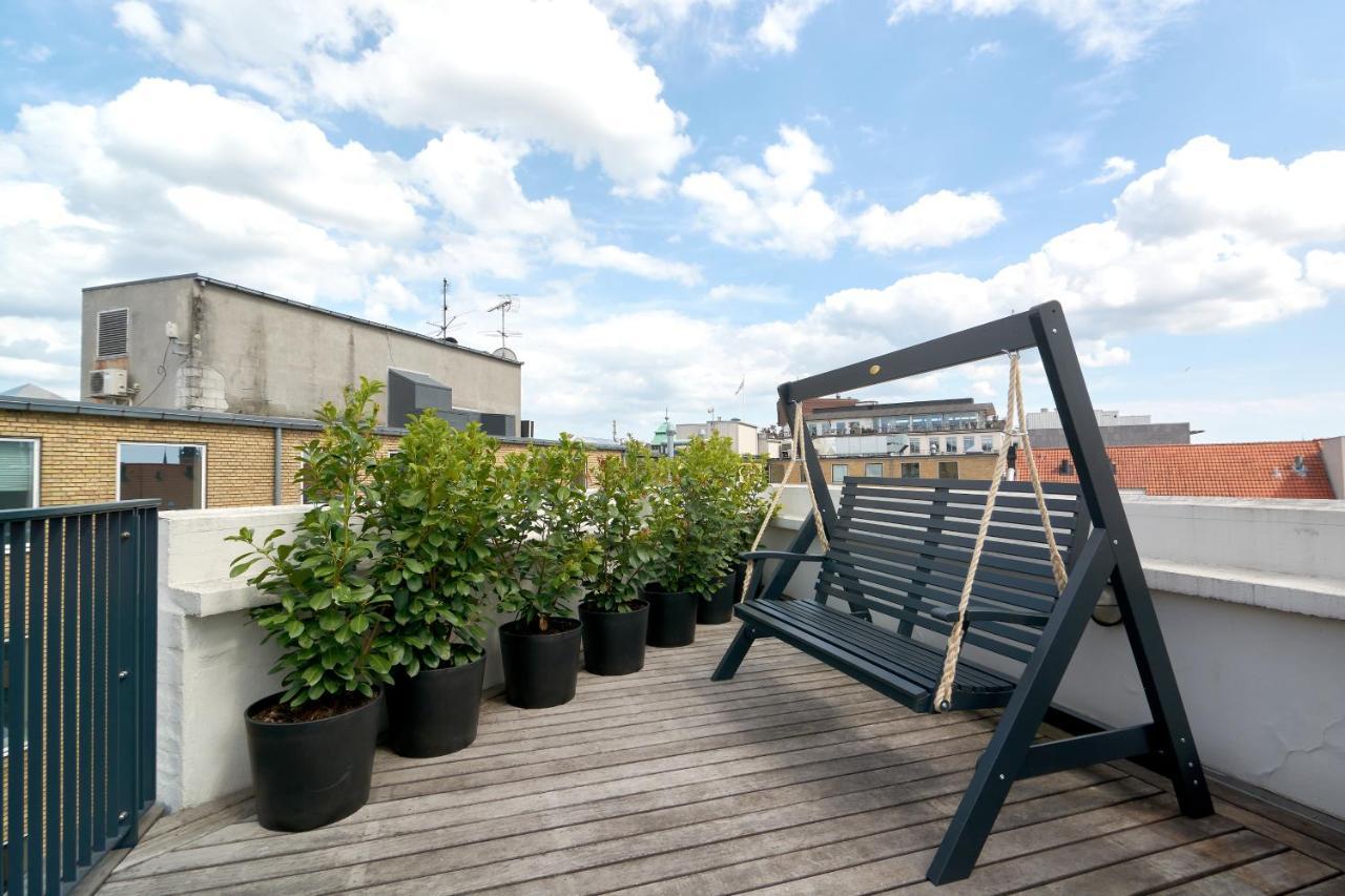 Luxury Penthouse - Private Balcony - Heart Of Appartement