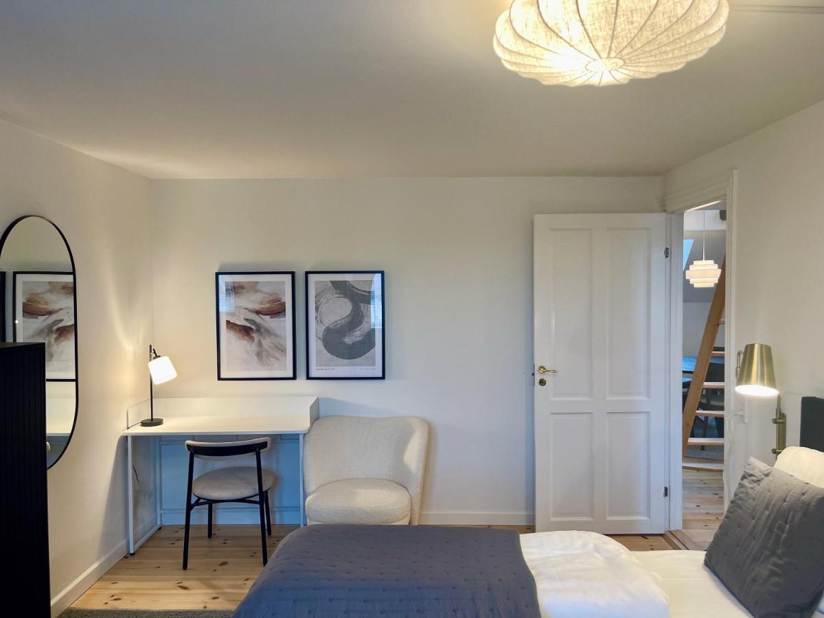 Large In Lovely Urban Area In Cph O