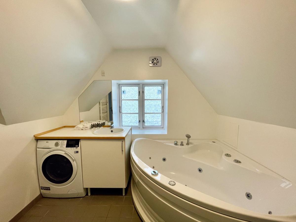 Large In Lovely Urban Area In Cph O Appartement