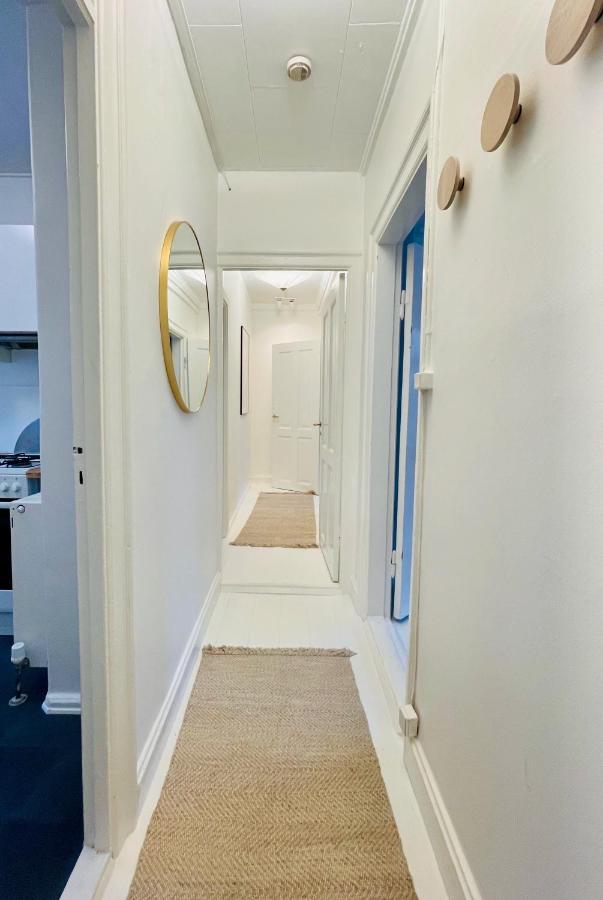 Amazing Flat In Urban Neighborhood *