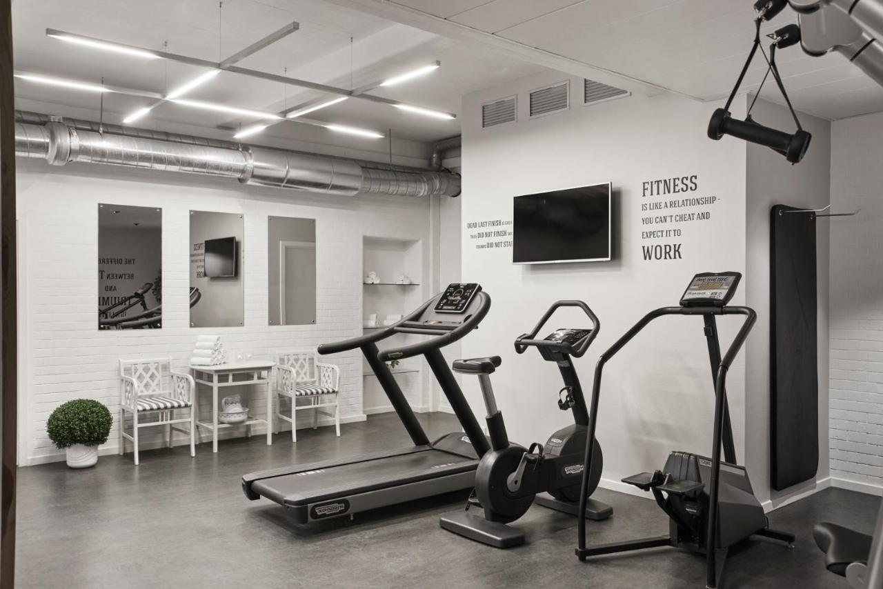 Hotelli Hypernym & Suites 4*