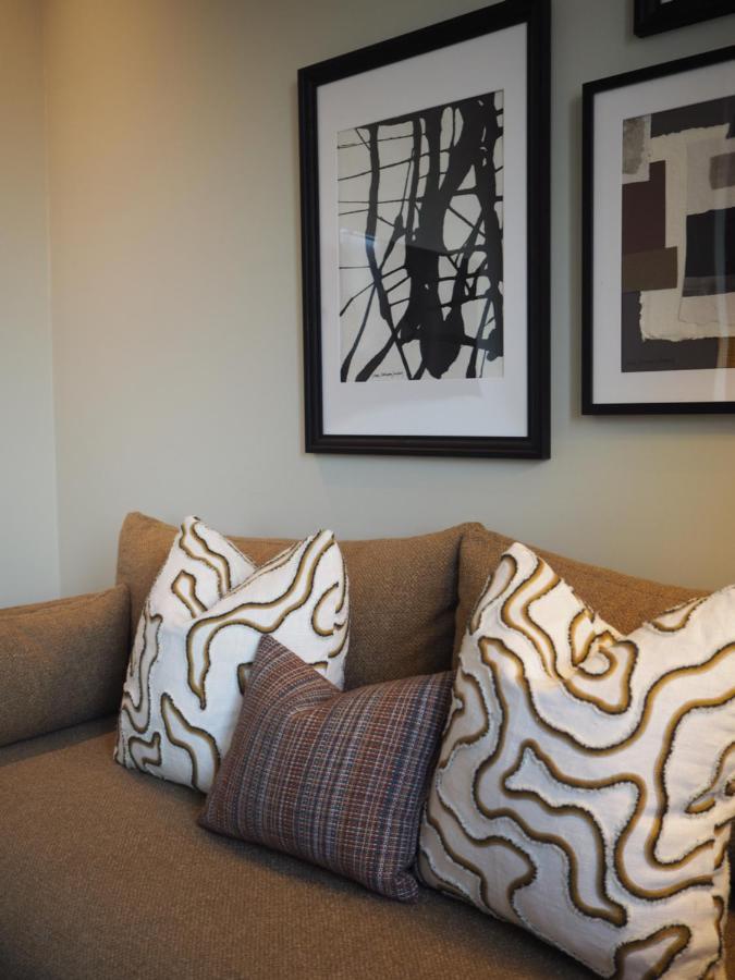 Hypernym & Suites 4*