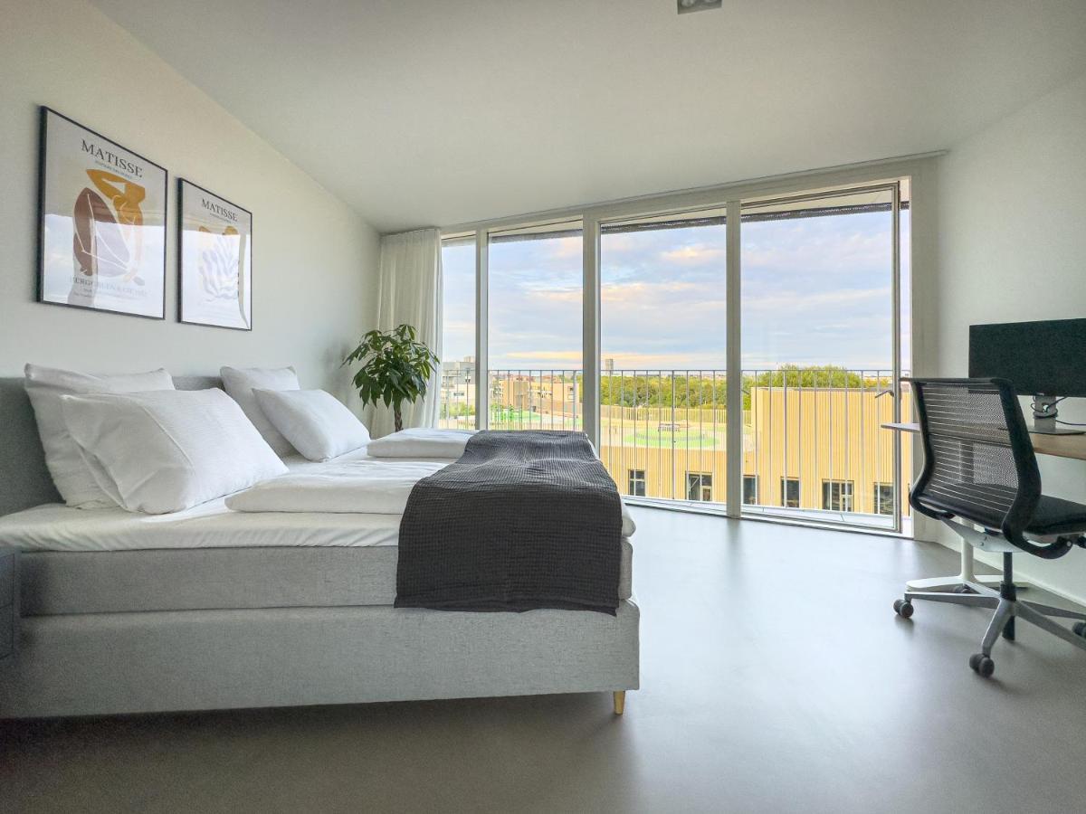 Exclusive Penthouse With Sunset Views *
