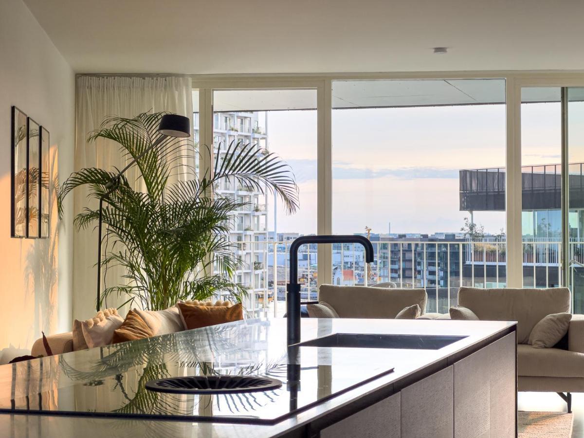 Exclusive Penthouse With Sunset Views *