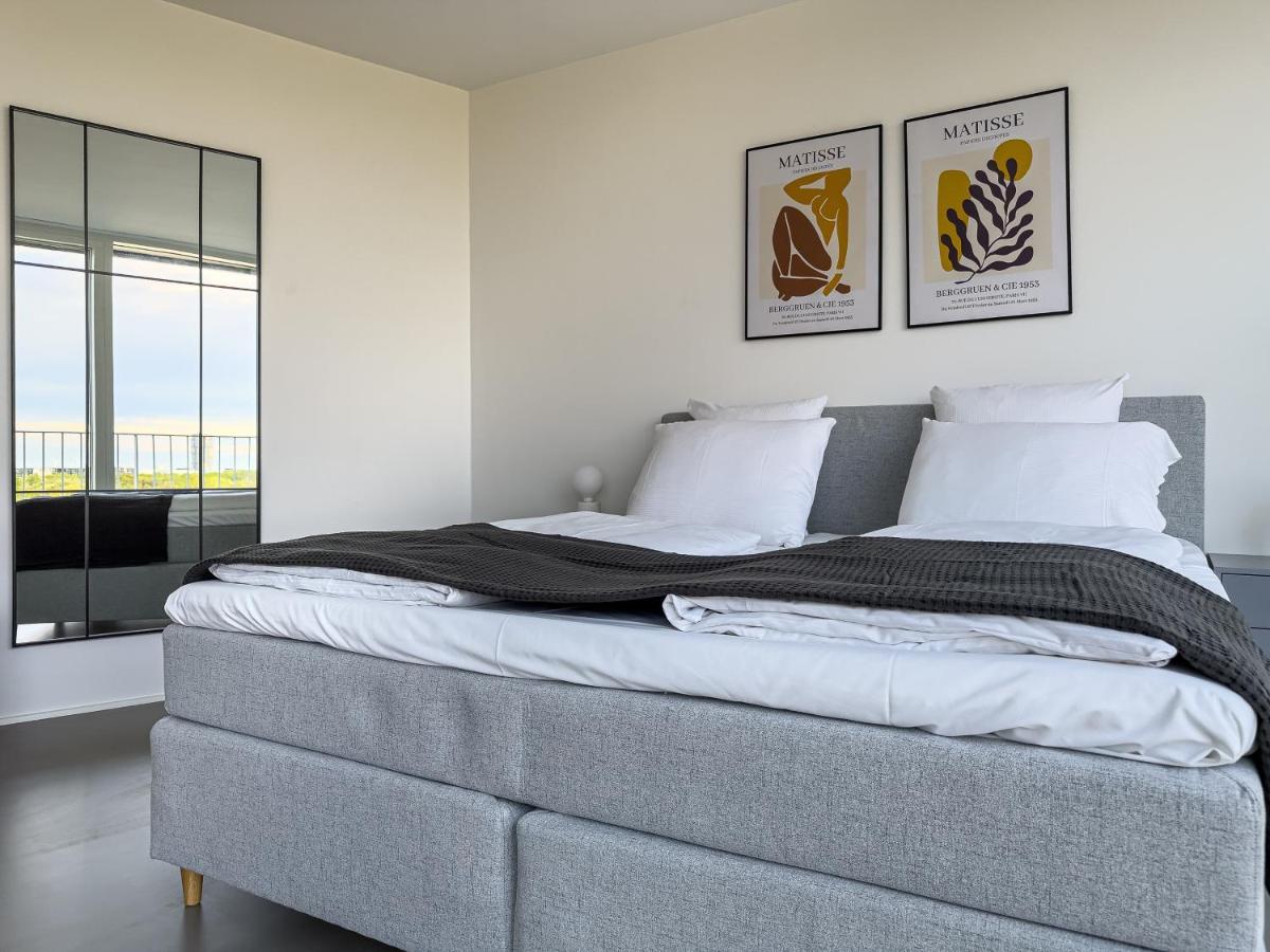Exclusive Penthouse With Sunset Views Apartment