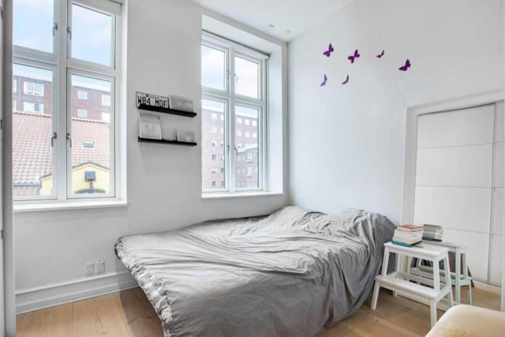 Stylish 2br Flat By The Marble Church