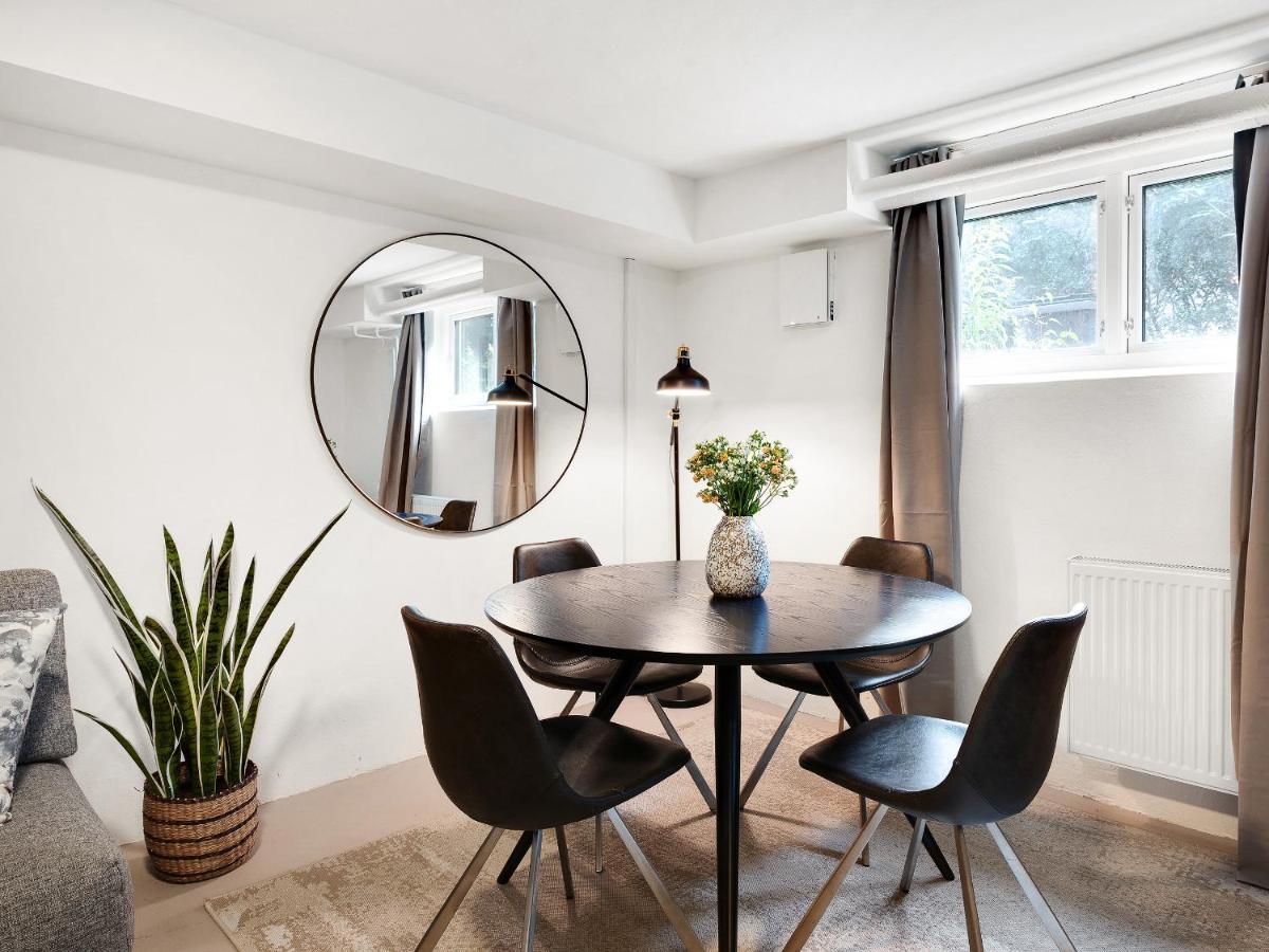 Sanders Charm - Cozy One-bedroom With Shared Garden *