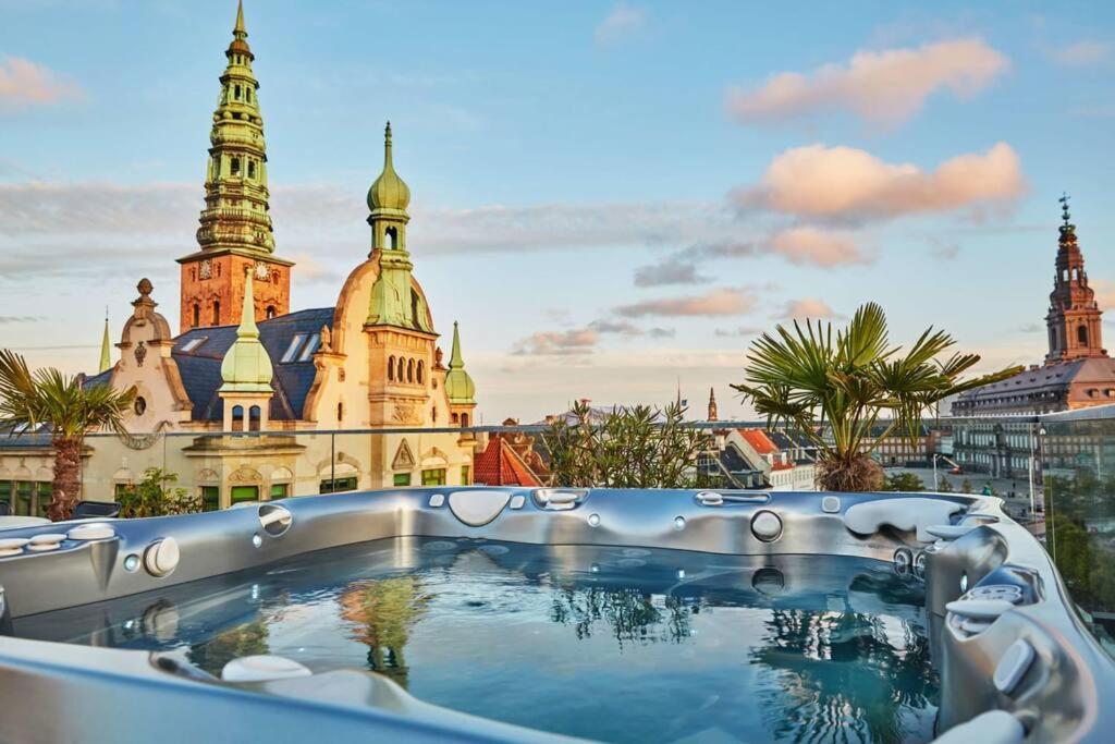 Luxurious 2 Bedroom Penthouse * Copenhagen