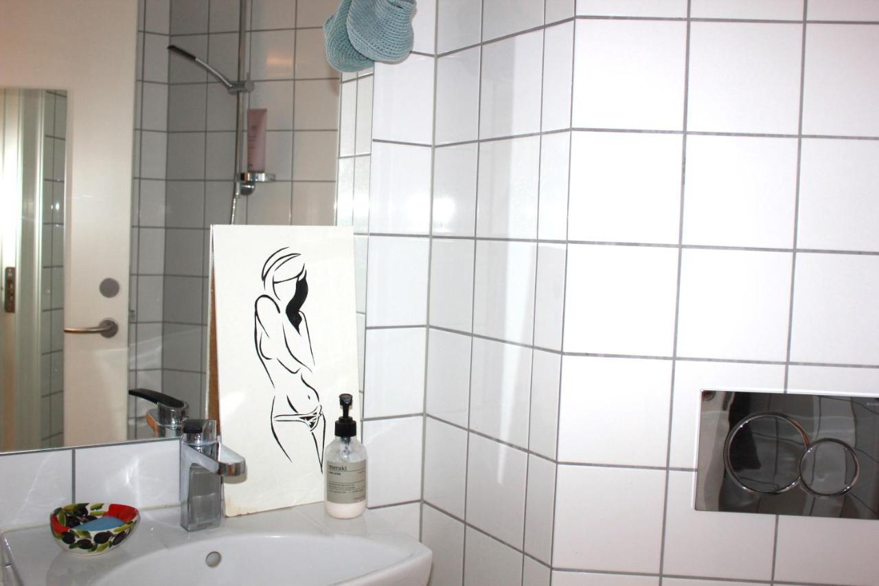 One In The Heart Of Copenhagen, With Full Kitchen Huoneisto *