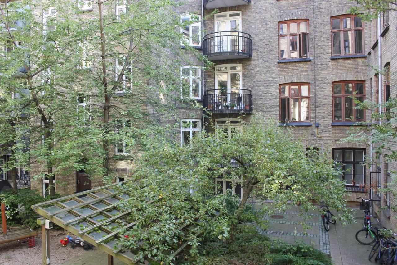 One In The Heart Of Copenhagen, With Full Kitchen *