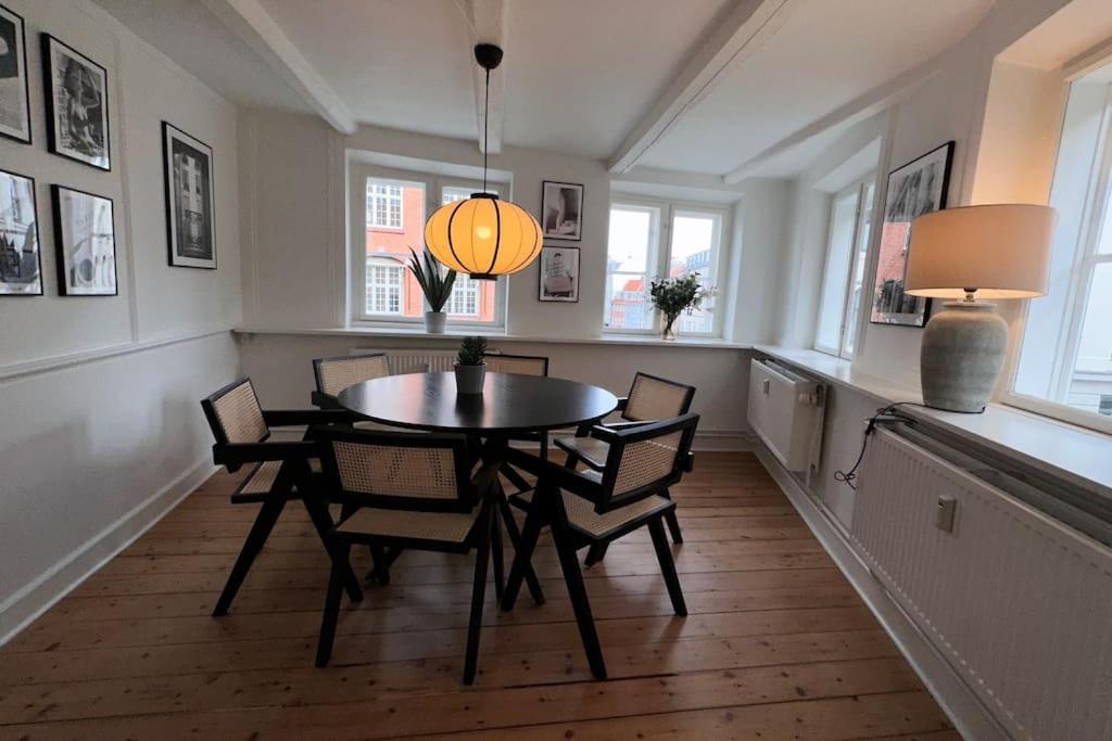 Lejlighed Carolinas - Gammelmont 1 København