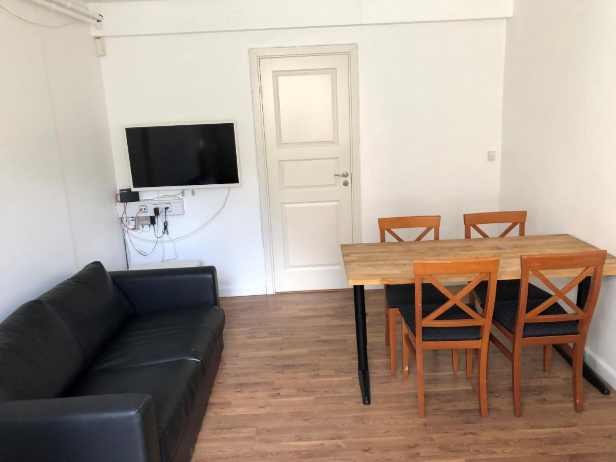 Hostelli In Quiet White Hortensiavej 8 On Frederiksberg C Kööpenhamina