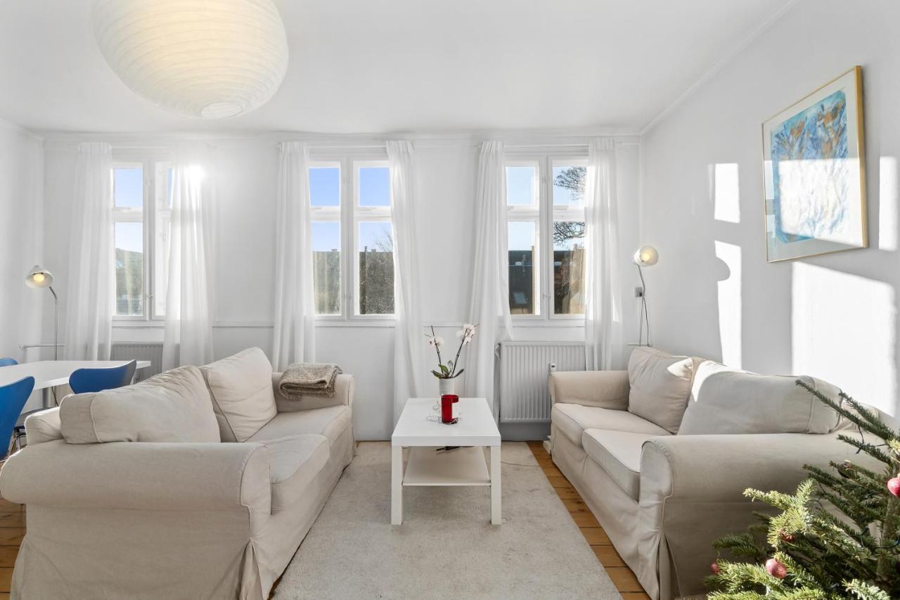 In Quiet White Hortensiavej 8 On Frederiksberg C Hostelli