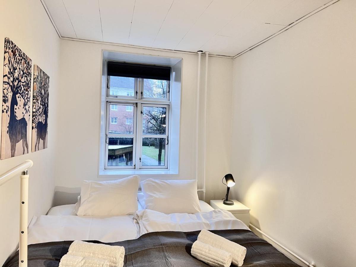 2 Bedroom