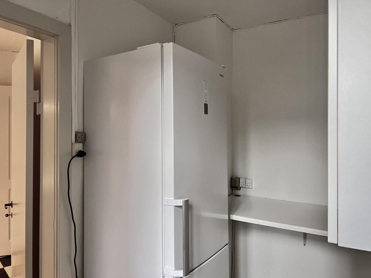 Apartment 2 Bedroom *