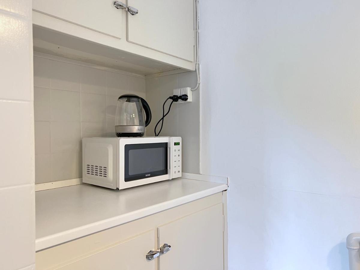 Apartment 2 Bedroom *