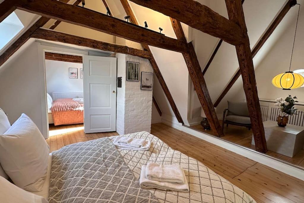 Carolinas - Gammel 2 Copenaghen