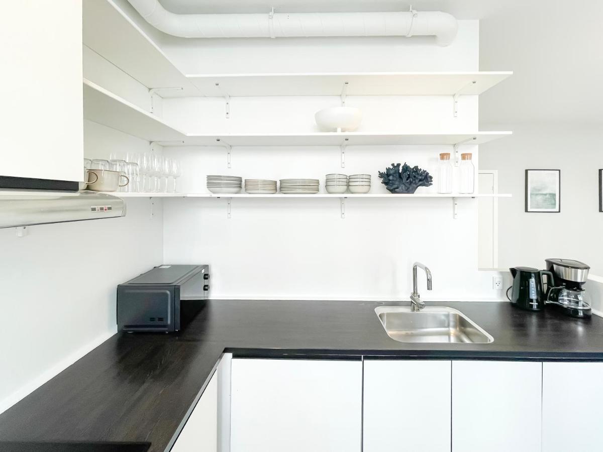 Beautiful One-bedroom Flat In Cph *
