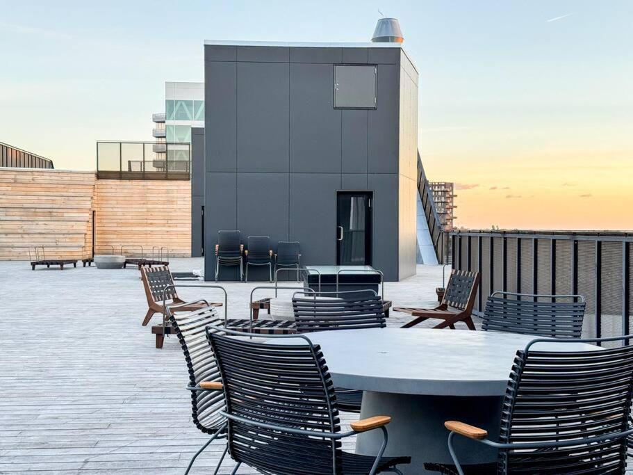 Chic Atelier With Breathtaking Waterfront Apartment Copenhagen