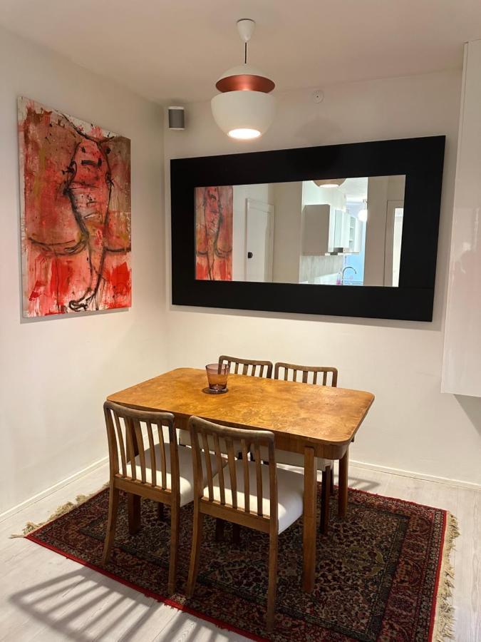 Central, Historical, Unique & Modern Cph Apartment
