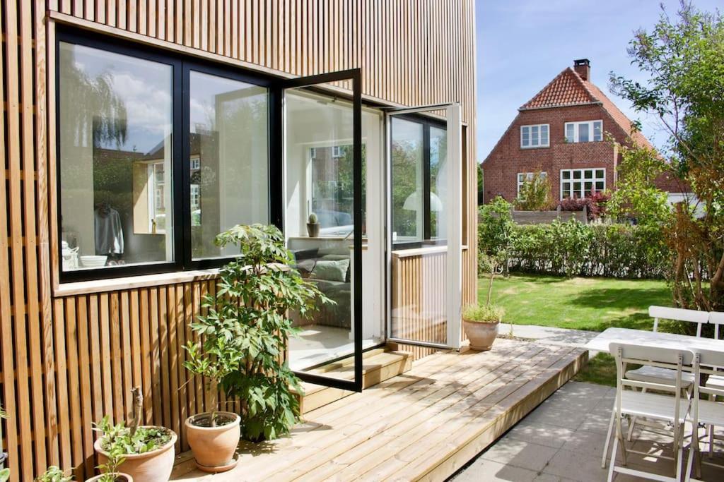 Villa House In Beautiful Copenhagen