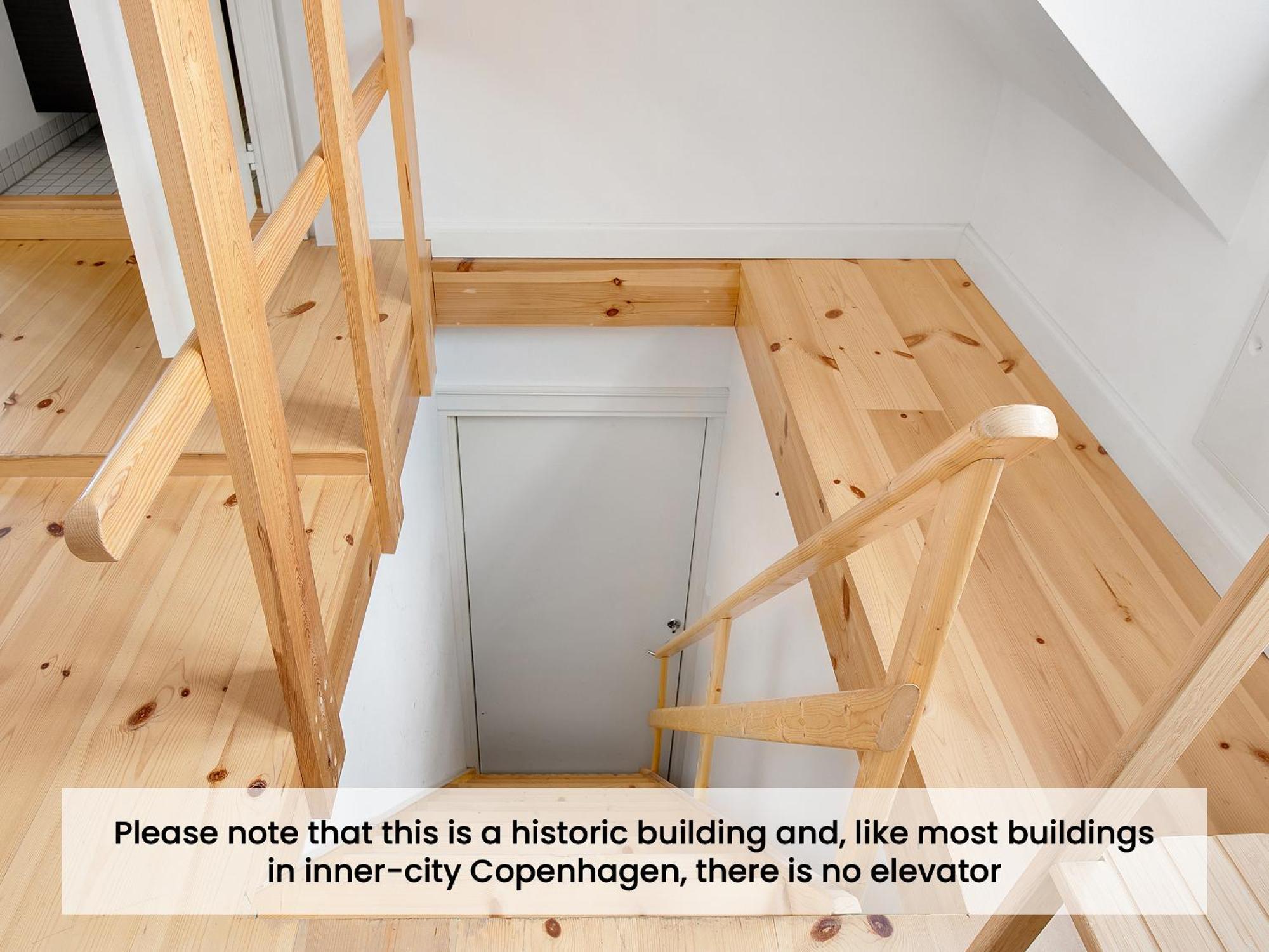Sanders Saint - Loft One-bedroom By The Charming Canals