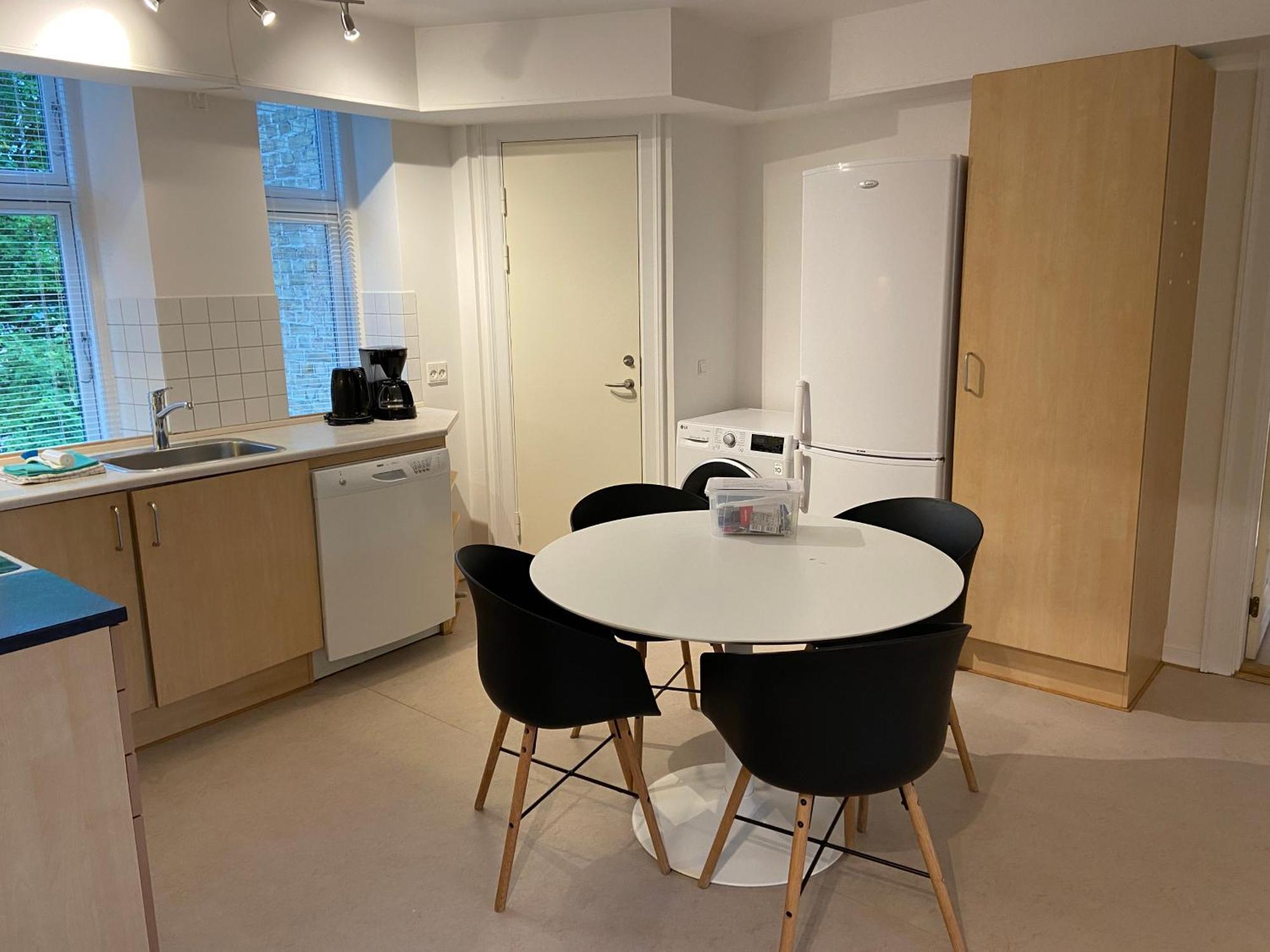 Niels Ebbesens Vej Third Floor Apartment *