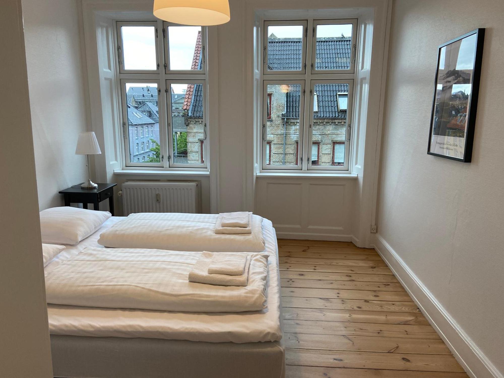 Niels Ebbesens Vej Third Floor Apartment *