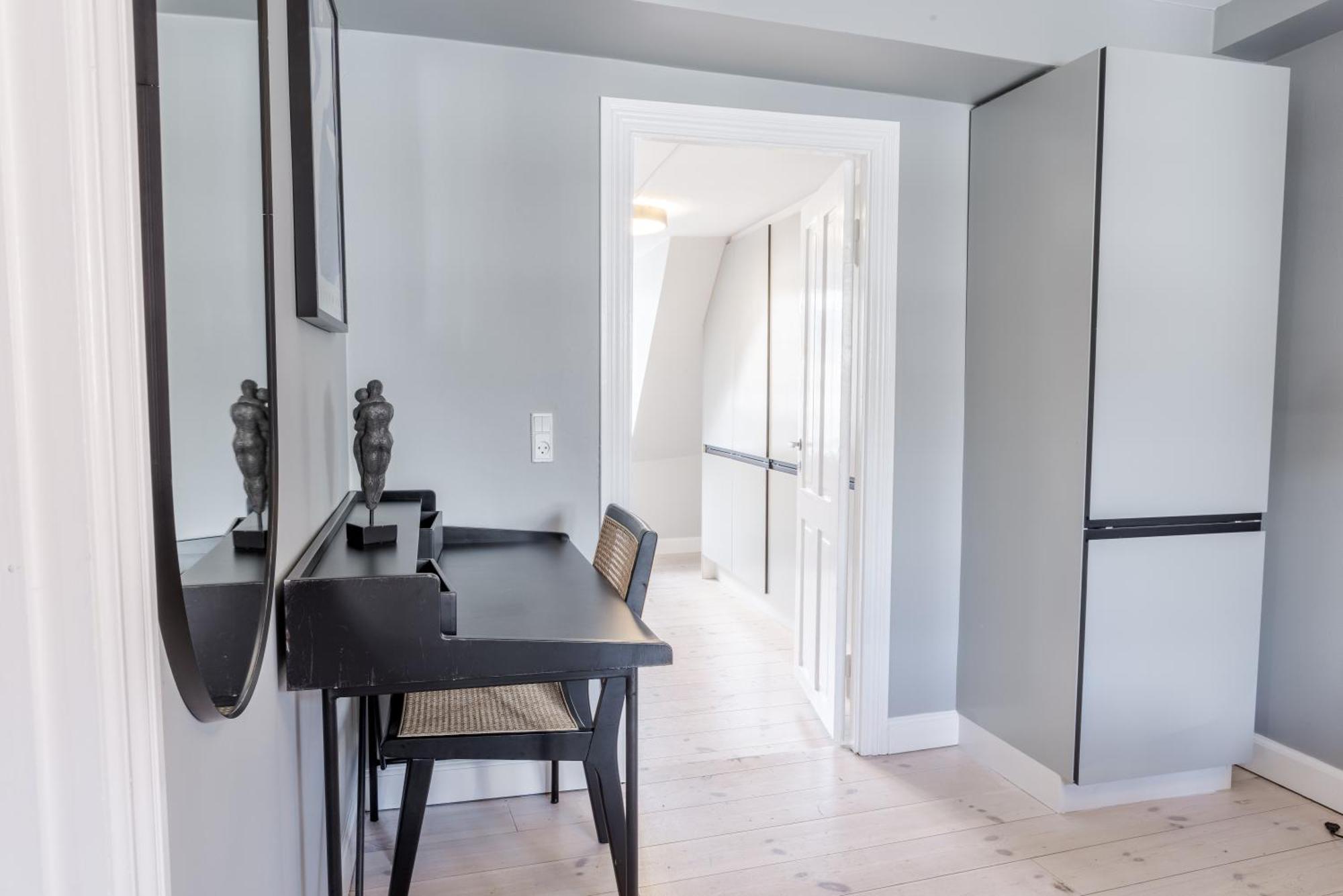 Apartment Penthouse W/rooftop Terrace In Latin Quarter Copenhagen