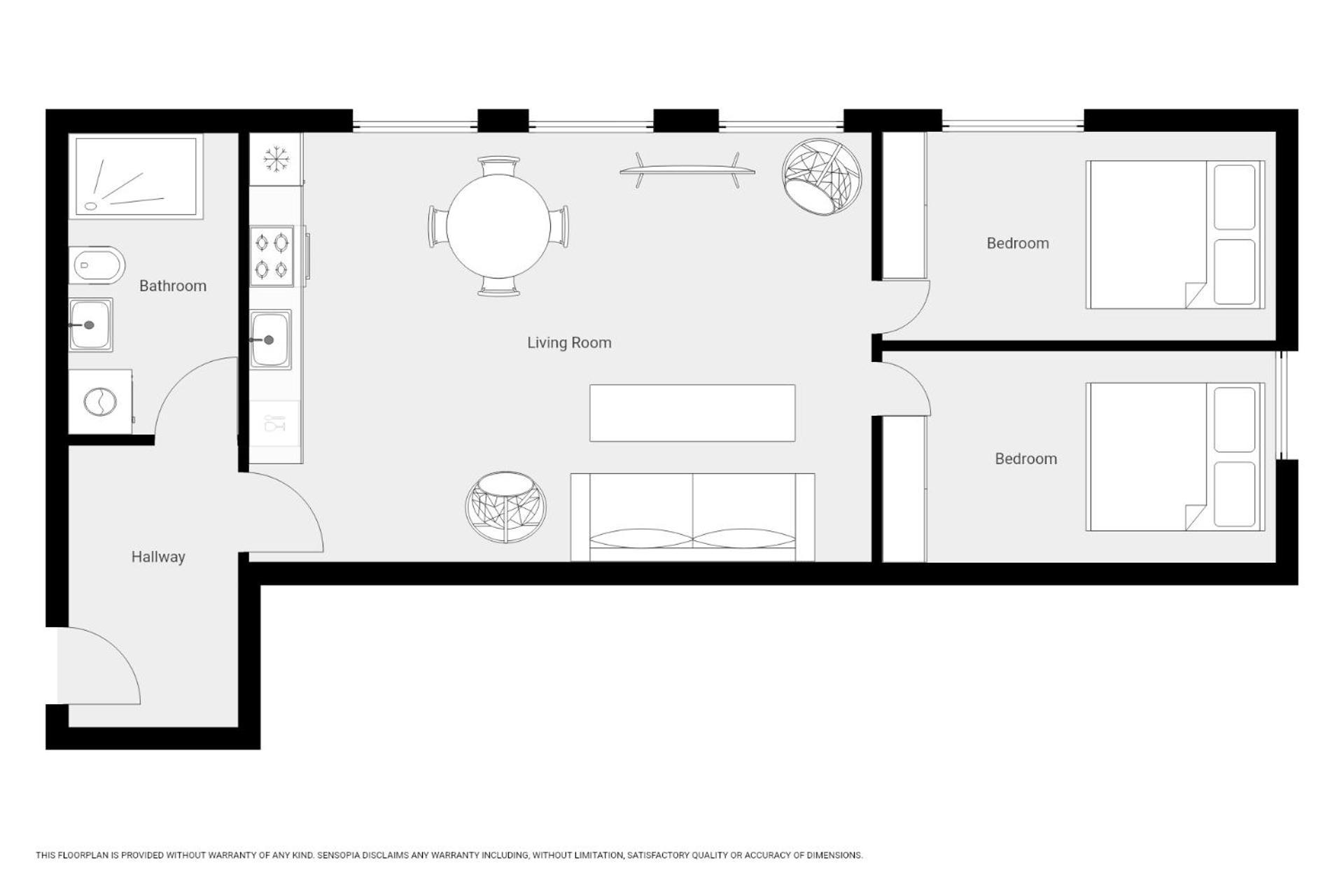 Queens Courtyard By Daniel&jacob's
