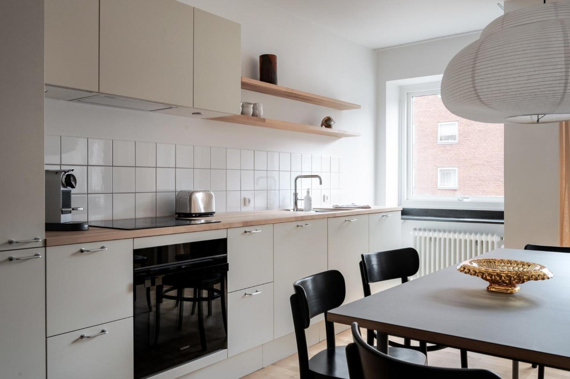 Queens Courtyard By Daniel&jacob's Appartement *
