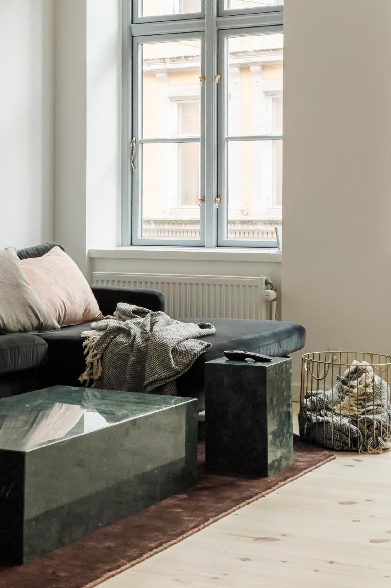 On Location By Round Tower Apartment