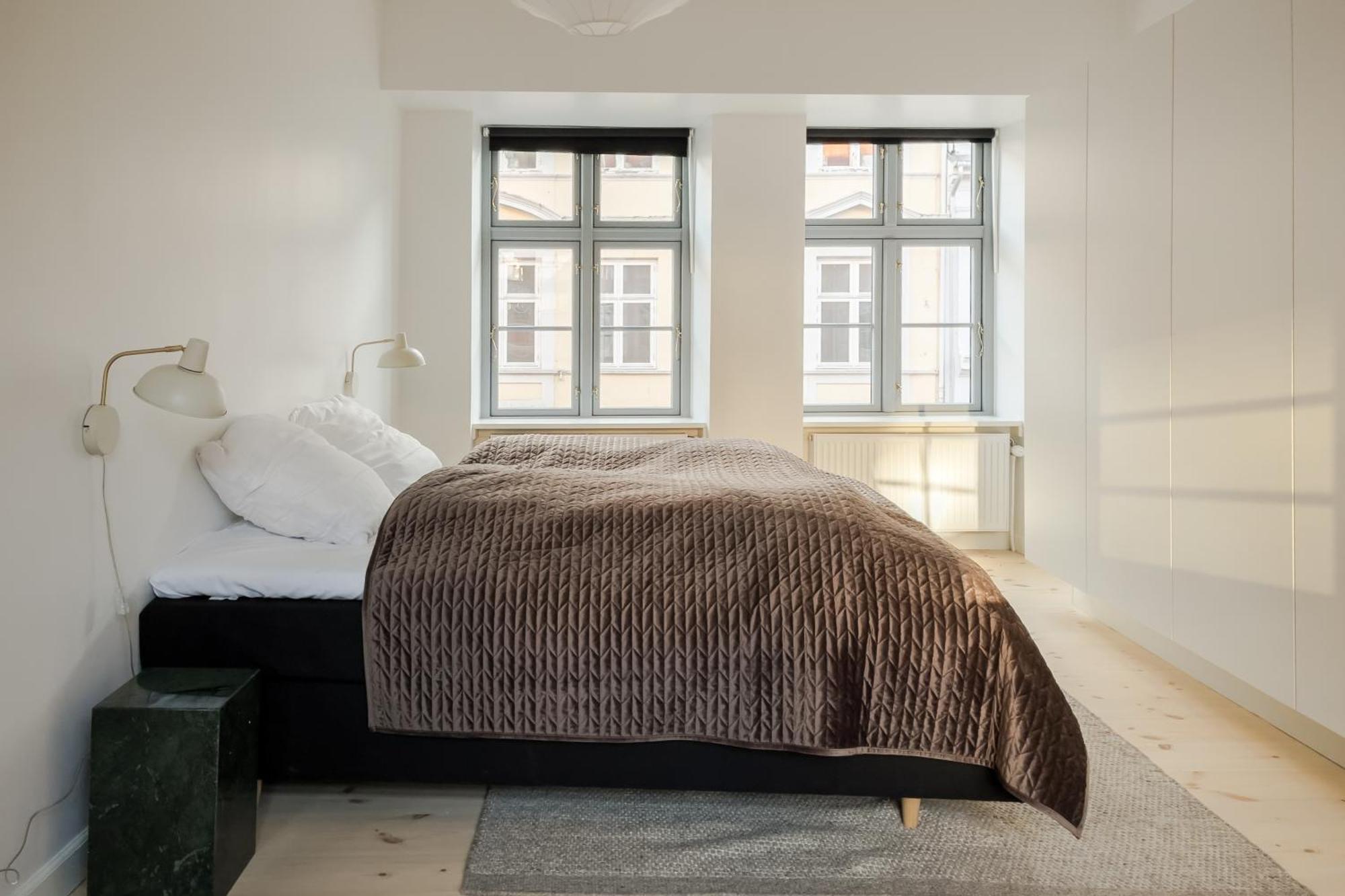 Flats On Location By Round Tower Copenhagen