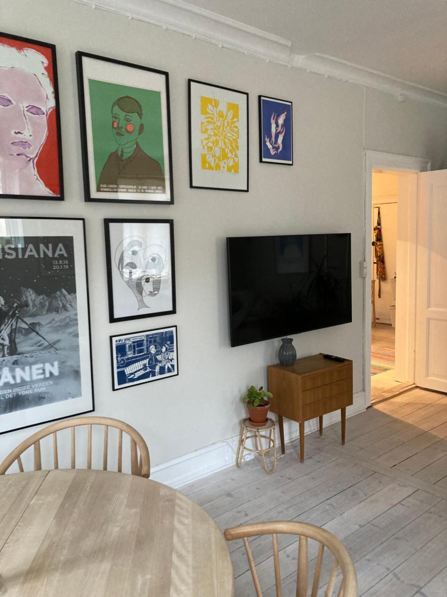 400 M From Metro Modern Cozy Huoneisto *