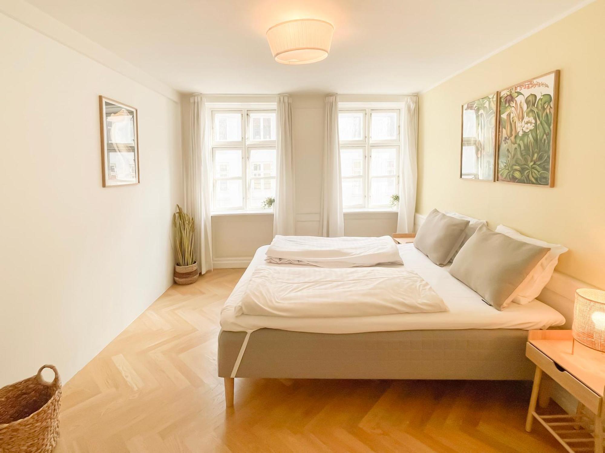 Appartement Large Flat With 4 Bedrooms In Kopenhagen
