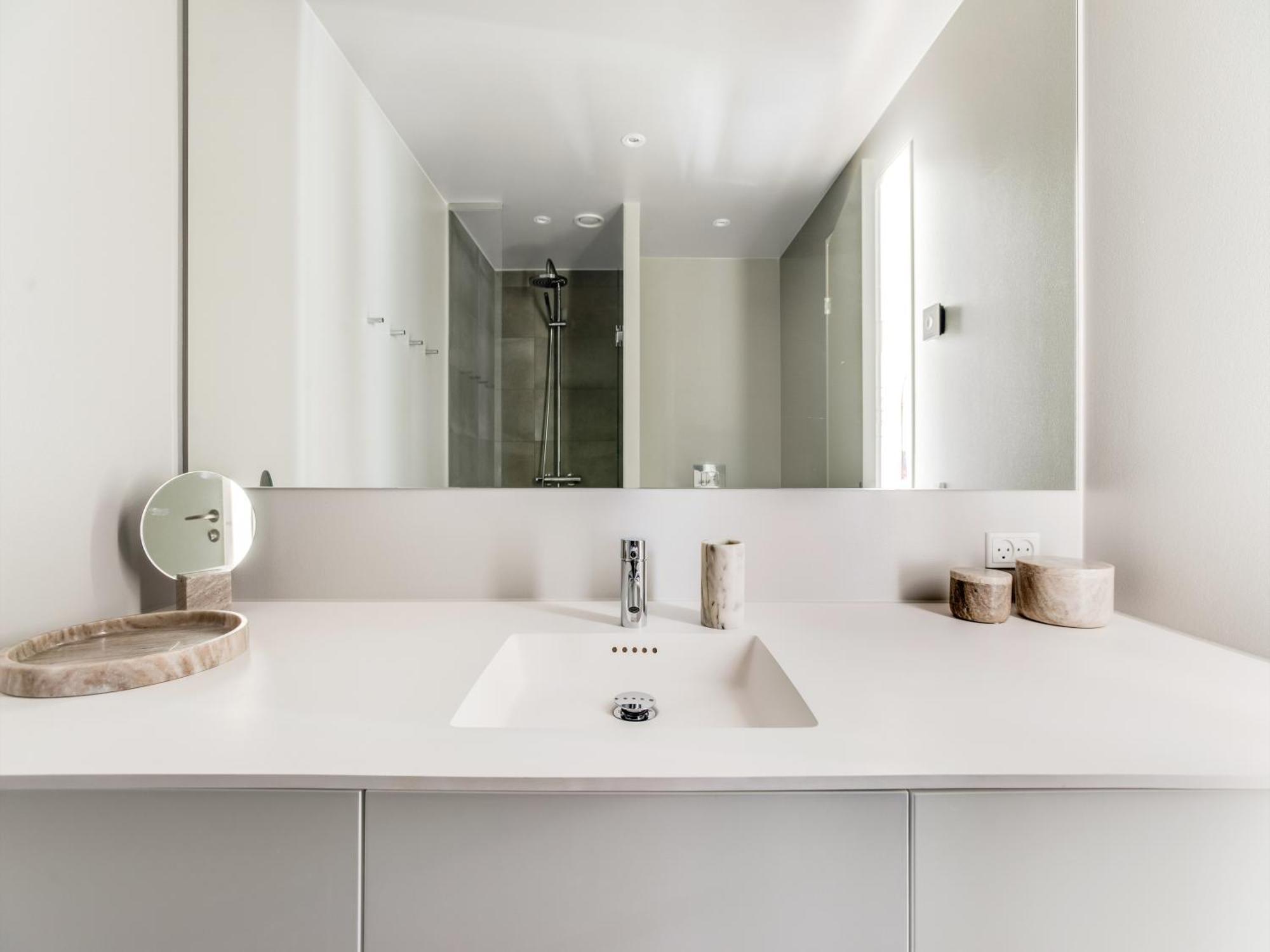 Apartamento Sanders View - Stunning Two-bedroom With Harbor View *