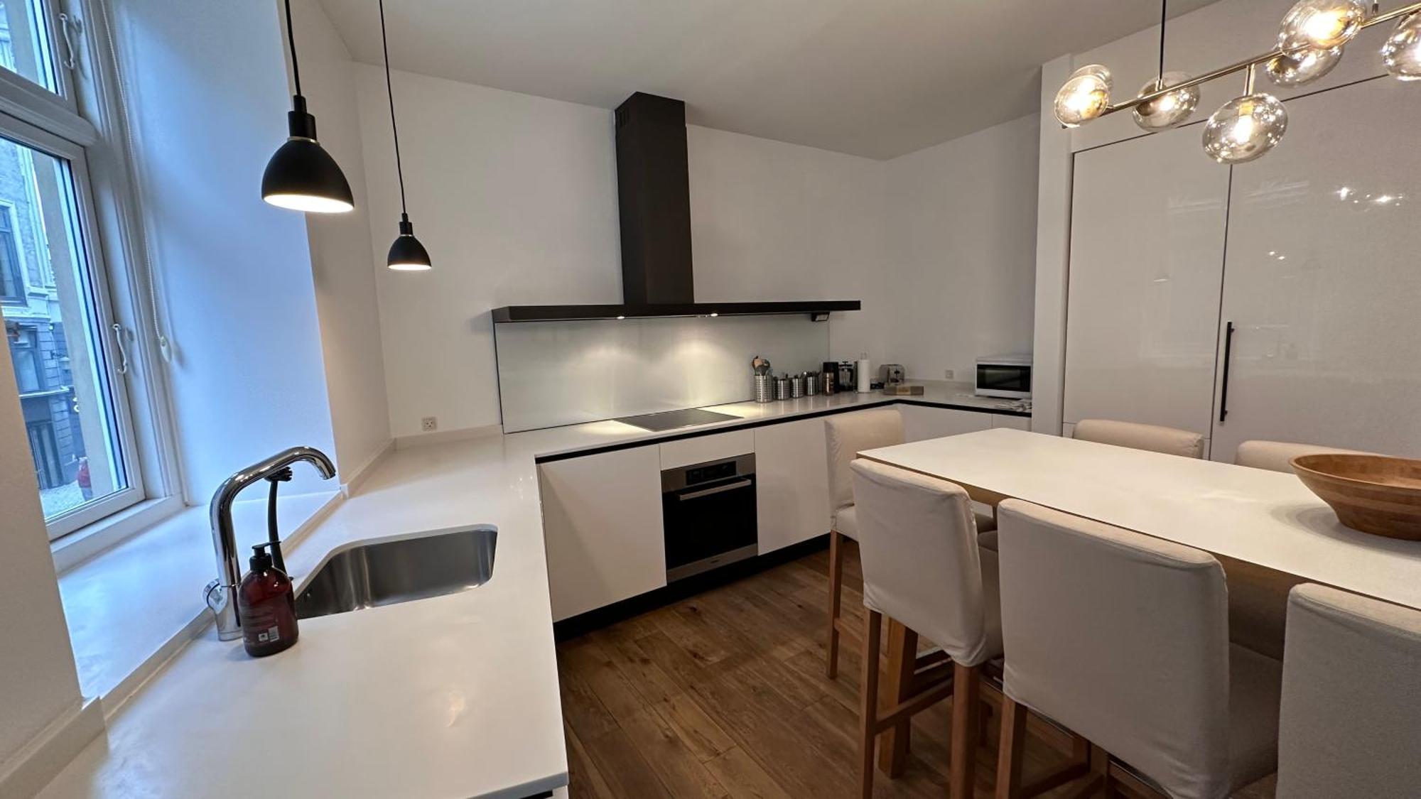 - Rap 8 Apartment *