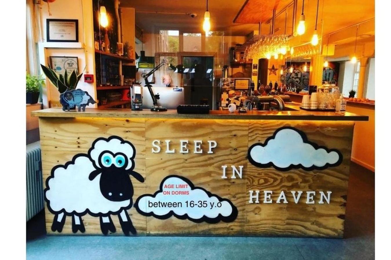 Hostel Sleep In Heaven *