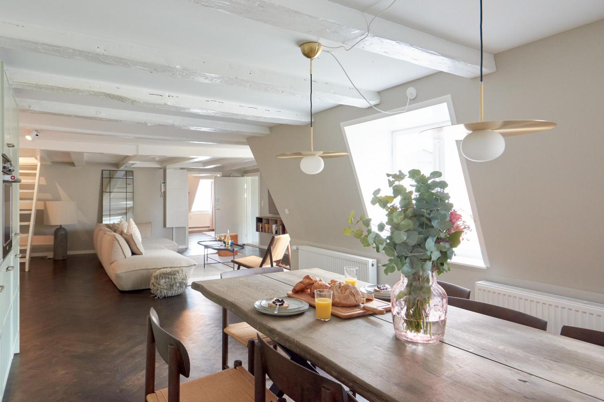 Luxury Penthouse - Private Balcony - Heart Of Appartement *