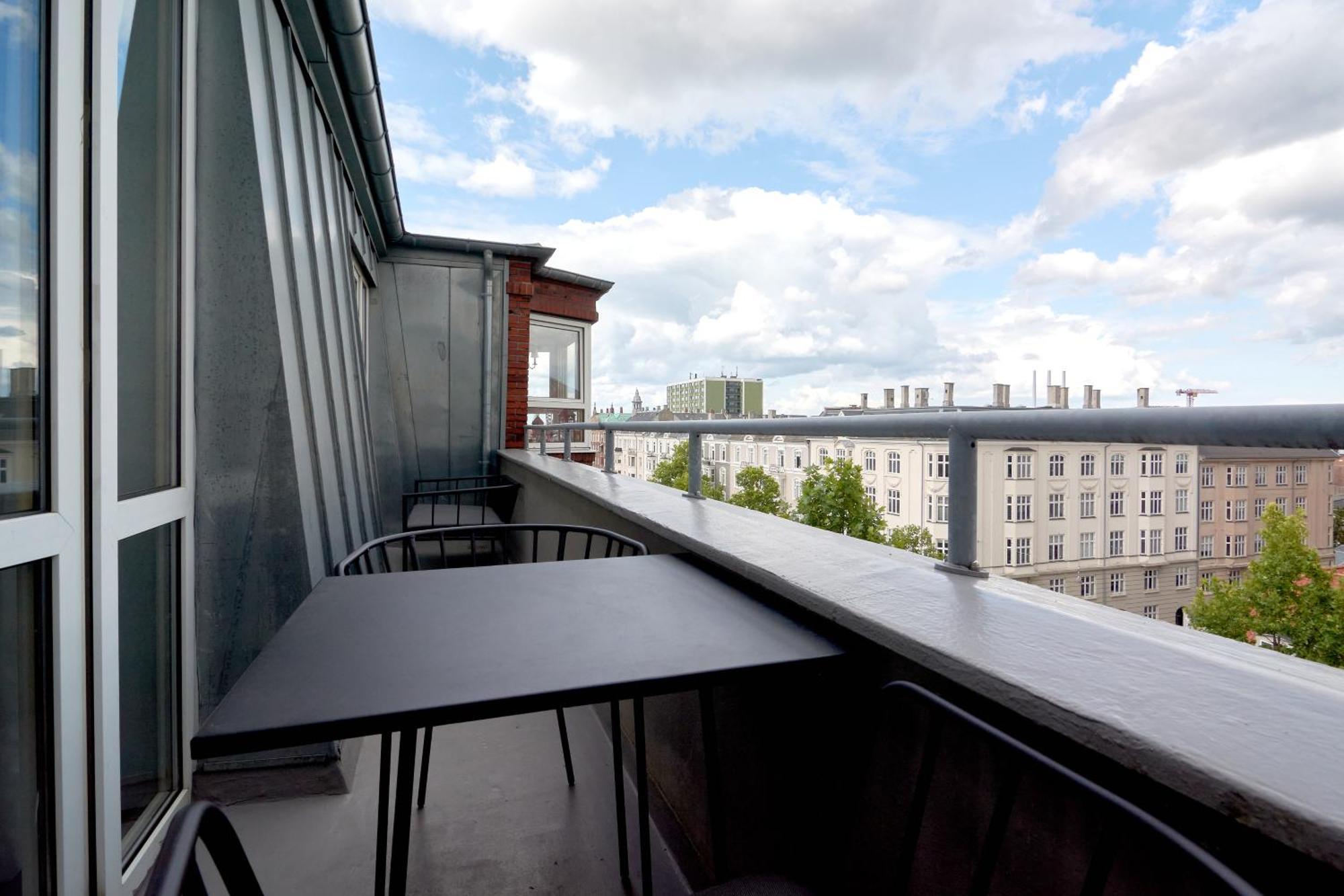 Appartement Beautiful 3 Bedroom Flat Near Shopping & Metro Kopenhagen