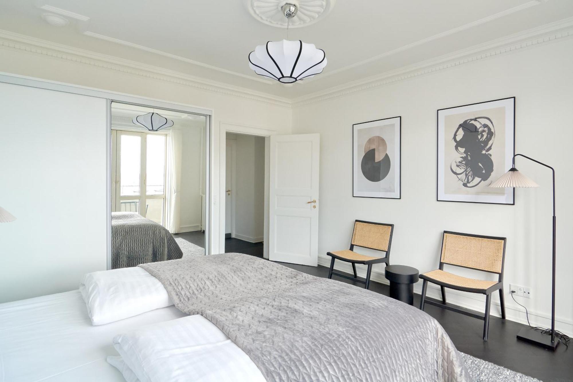 Beautiful 3 Bedroom Flat Near Shopping & Metro Apartment Copenhagen