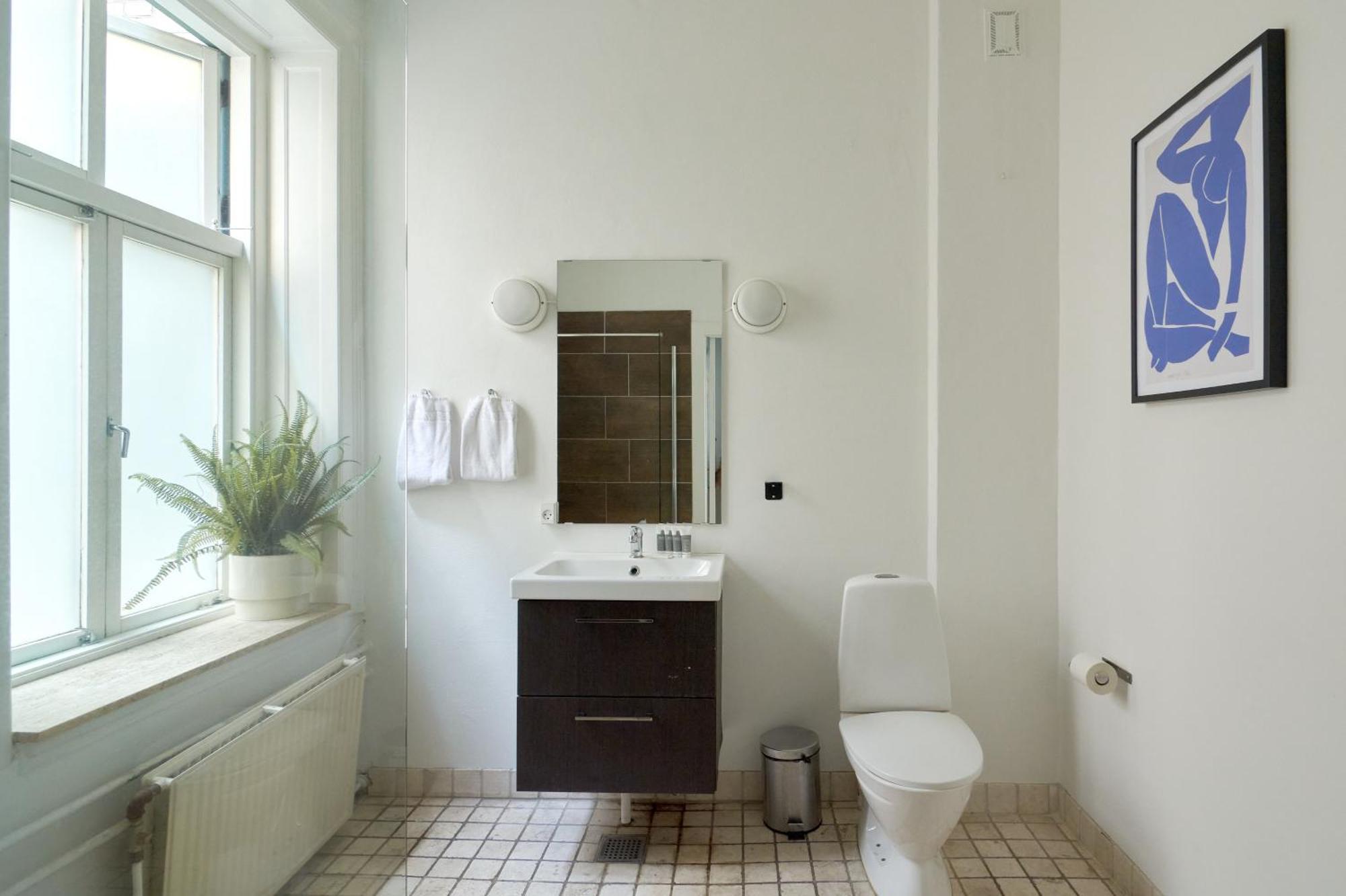 Perfect For Friends & Families 2 Bedroom Flat In Cph