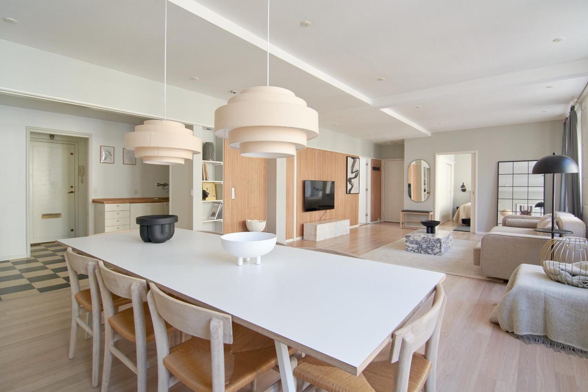 2br In Vibrant & Colourful Nyhavn